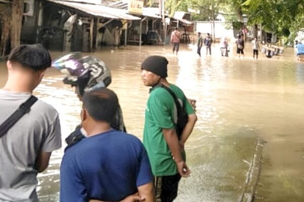 Pemerintah Genjot Modifikasi Cuaca dan Pemompaan Air untuk Percepat Surut Banjir di Bekasi
