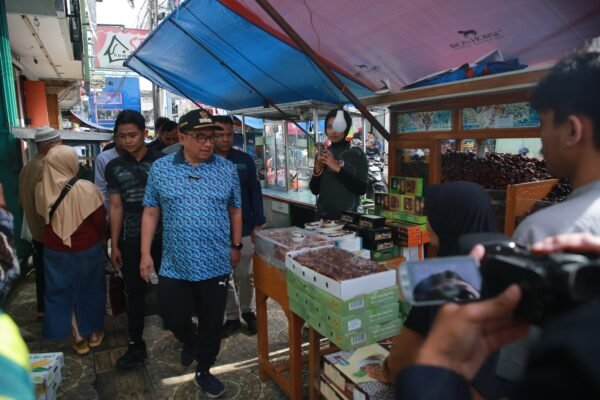 Bupati Garut Ingatkan PKL di Jalan Ciledug: Tertib atau Ditertibkan?