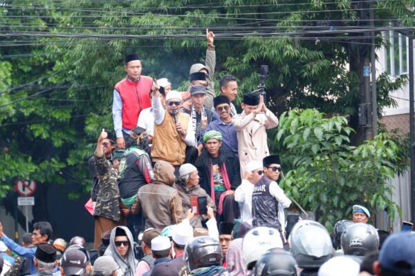 Viral Terus Aliansi Umat Islam Ajukan Audensi ke DPRD Tegaskan Pihak yang Diundang Jangan Diwakilkan