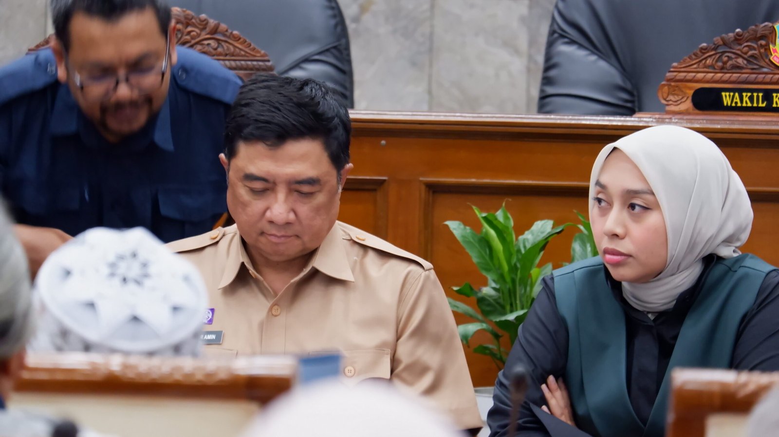 Bupati dan Wakil Bupati Garut, Abdusy Syakur Amin dan Putri Karlina (Ft: asep ahamd)