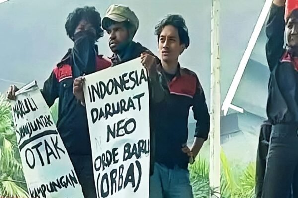 Gelombang Penolakan RUU TNI Menggeliat di Sejumlah Daerah, DPR Didesak Hentikan Pengesahan