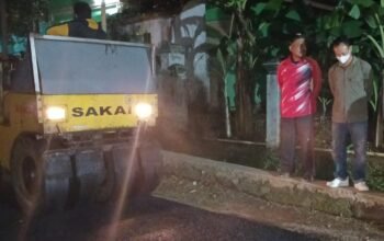 Warga Setempat Angkat Bicara Pemdes Bangun Jalan Hotmix