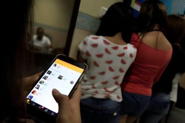 Polda Jabar Bongkar Praktik Prostitusi Online Melalui Aplikasi “Hani”