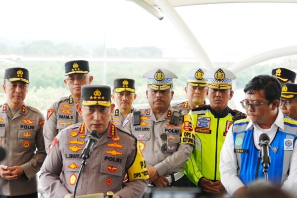 Kapolri Instruksikan Pelayanan Maksimal Jelang Puncak Arus Mudik Lebaran, Apresiasi Penurunan Kecelakaan