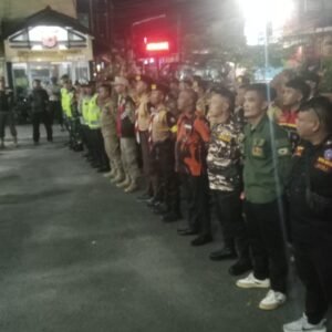 Kapolsek Cipatat Pimpin Apel Gabungan Operasi Ketupat Lodaya 2025, Imbau Masyarakat Hindari Takbiran Keliling
