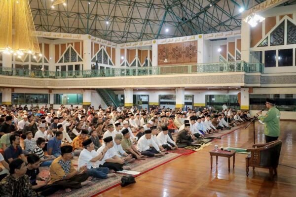 Ketua MUI Bandung, Pentingnya Meningkatkan Kualitas Iman di 10 Hari Terakhir Ramadan