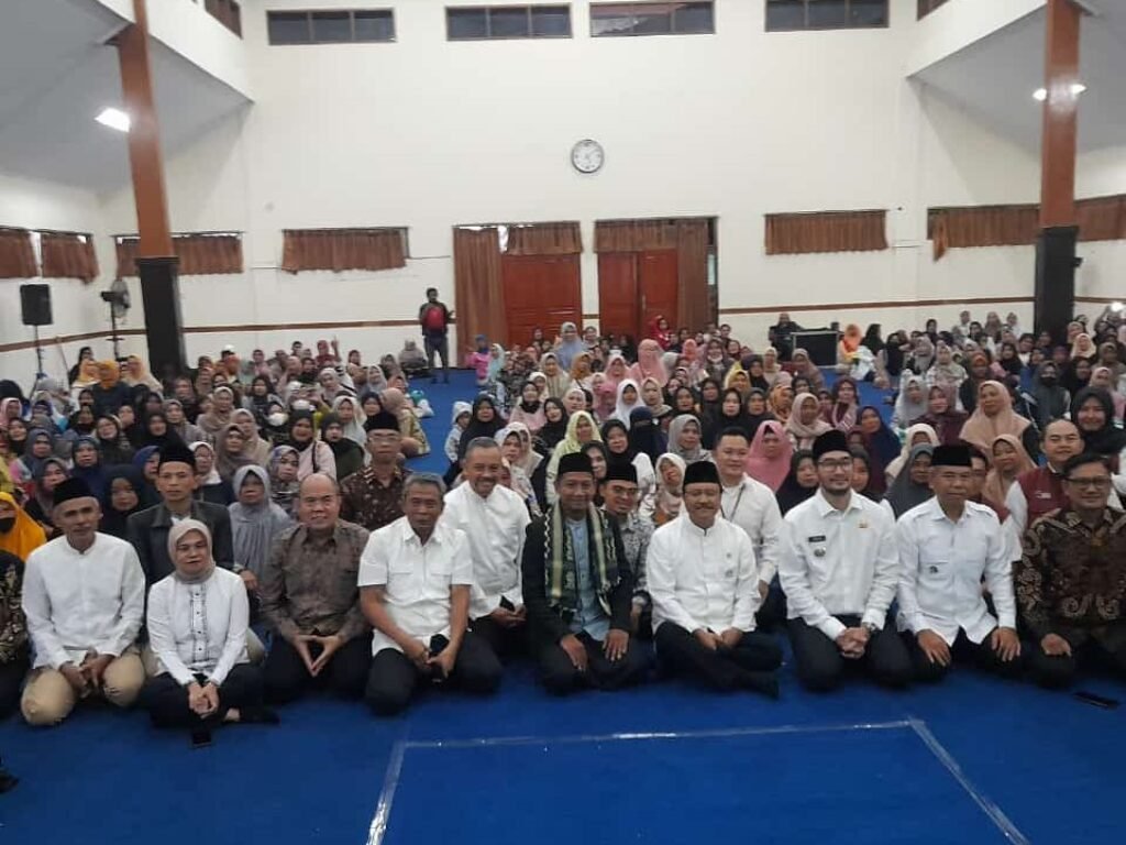 Mensos Tinjau Asrama Bina Siswa Madani di KBB, Siapkan Sekolah Rakyat untuk Anak Miskin