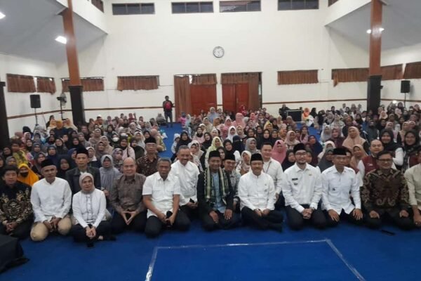 Mensos Tinjau Asrama Bina Siswa Madani di KBB, Siapkan Sekolah Rakyat untuk Anak Miskin