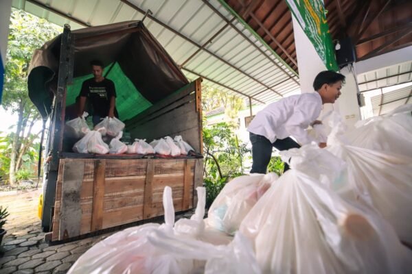 Operasi Pasar Bersubsidi di Bandung, Meringankan Beban Warga Jelang Idulfitri
