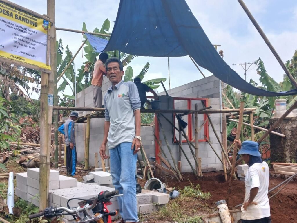 Warga Nagrak Hibahkan Tanah, Pemdes Sanding Bangun Gedung Posyandu Marunda