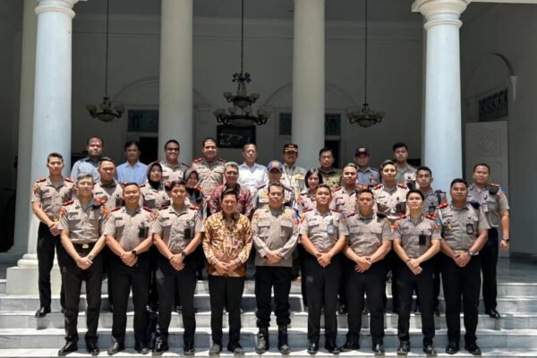 Kolaborasi Semua Pihak Jaga Keamanan dan Ketertiban di Purwakarta, Sekda Terima Kunjungan Mahasiswa STIK
