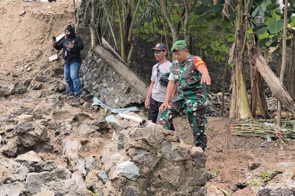 Baru Diresmikan Gubernur Jawa Barat Dan Bupati Garut, Pabrik di Cibatu Garut Roboh, Babinsa Tidak Mau Diwawancara