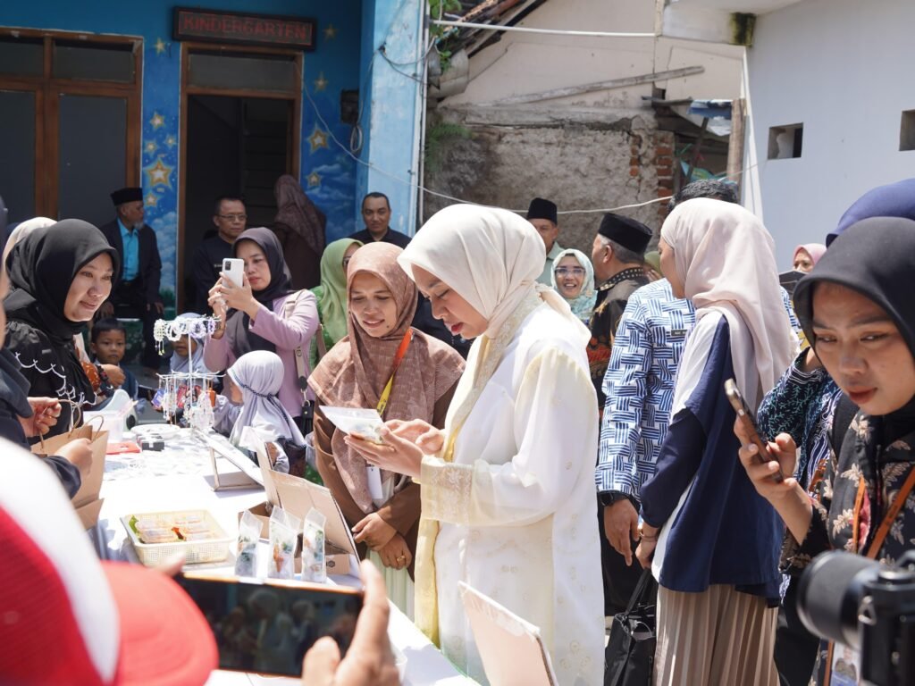 Wabup Garut Dorong Jiwa Kewirausahaan di Festival Ramadan Bintang Cendekia Islamic School