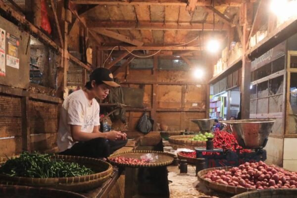 Jelang Hari Raya Pemkot Bandung Pastikan Harga Kebutuhan Pokok Masih Terkendali