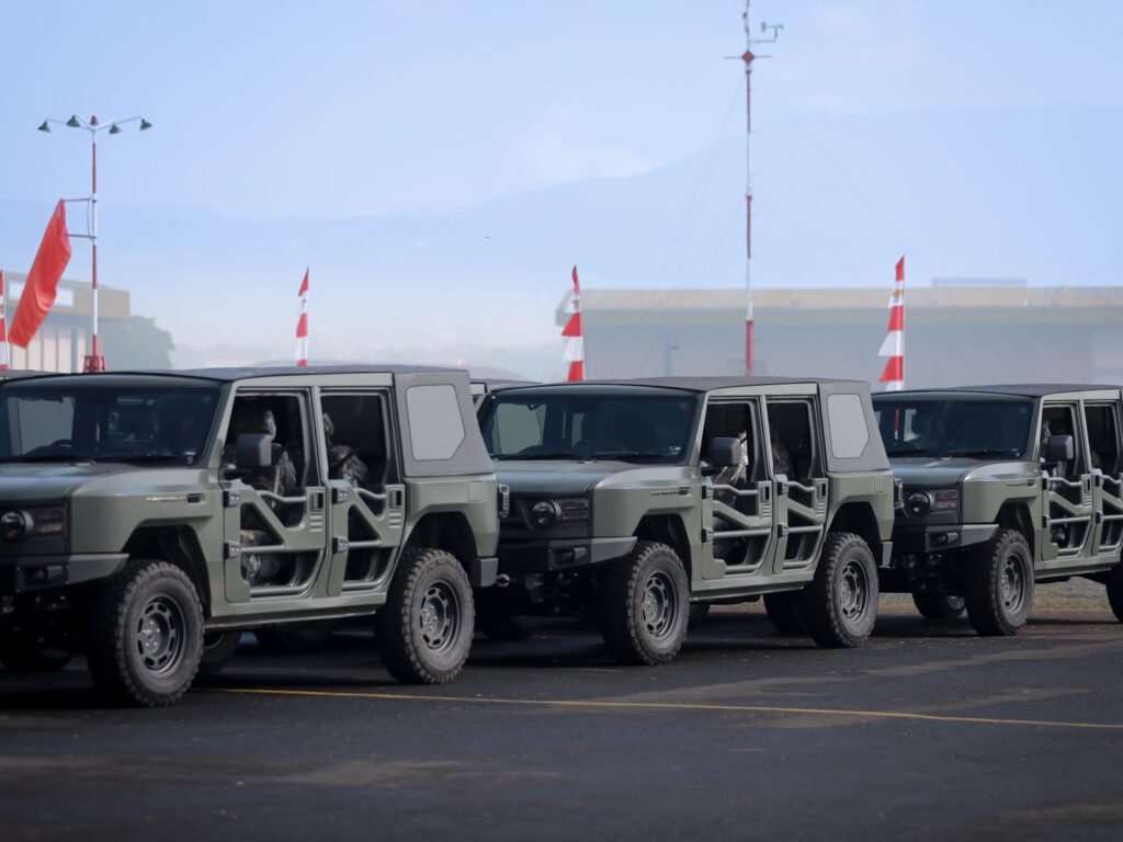 Wali Kota Bandung Apresiasi Inovasi Kendaraan Tangguh Maung MV3 oleh PT Pindad