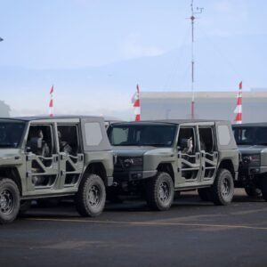 Wali Kota Bandung Farhan Apresiasi Inovasi Kendaraan Tangguh Maung MV3 oleh PT Pindad