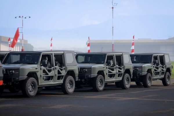 Wali Kota Bandung Apresiasi Inovasi Kendaraan Tangguh Maung MV3 oleh PT Pindad