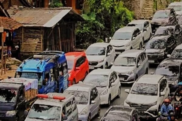 Polisi Siapkan Strategi One Way dan Peningkatan Penjagaan, Diprediksi Puncak Arus Balik Lebaran 2025 di Garut Terjadi Minggu dan Senin