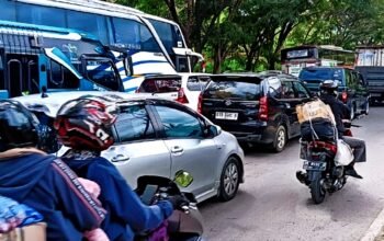 Lonjakan Kendaraan Arah Timur, Puncak Arus Balik Akhir Pekan ini