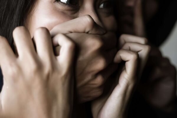 Dokter Spesialis Anestesi Unpad Ditahan Atas Dugaan Kekerasan Seksual Terhadap Keluarga Pasien di RSHS Bandung