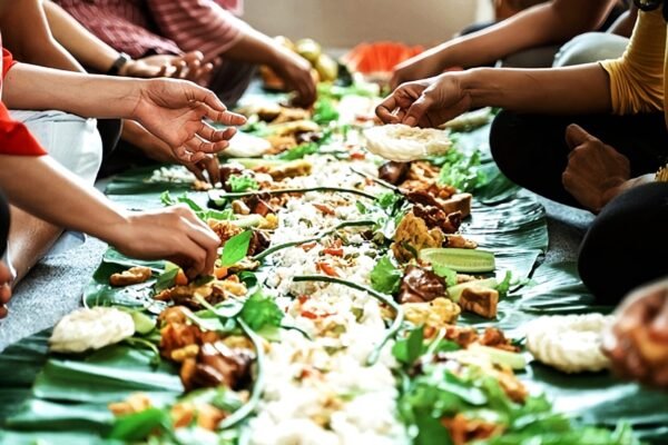 Tradisi Botram dan Sungkeman: Lebaran Penuh Makna di Tatar Sunda