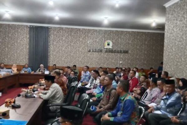 Agar Lebih Menarik Wisatawan, DPRD Lamsel Dorong Pengembangan UMKM di Bakauheni, Pintu Gerbang Sumatera