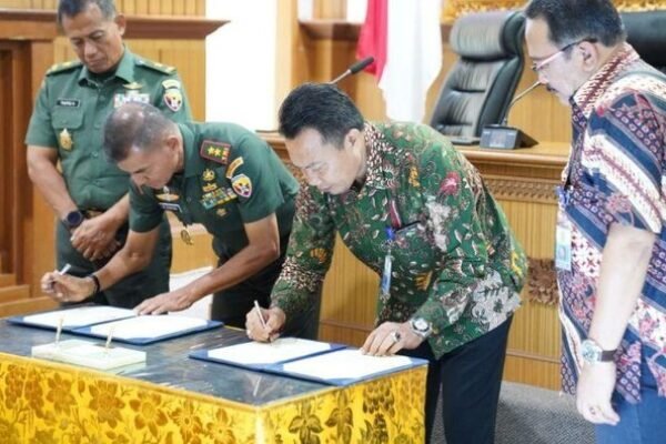 Buka Ruang Dialog Mahasiswa, Unud Pastikan Kerja Sama dengan Kodam IX/Udayana Tak Bertujuan Militerisasi Kampus