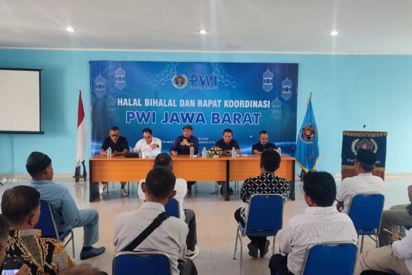 PWI Jawa Barat Gelar Halal Bihalal, Perkuat Solidaritas dan Tolak KLB yang Digelar Plt