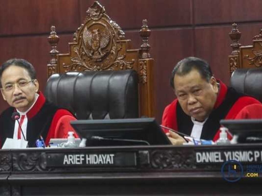 MK Perjelas UU ITE: Lindungi Kebebasan Berekspresi, Batasi Ujaran Kebencian