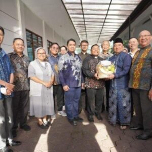 Jaga Kerukunan Antarumat Beragama, Pemimpin Kristiani Garut Temui Bupati di Rudin Sampaikan Selamat Idul Fitri