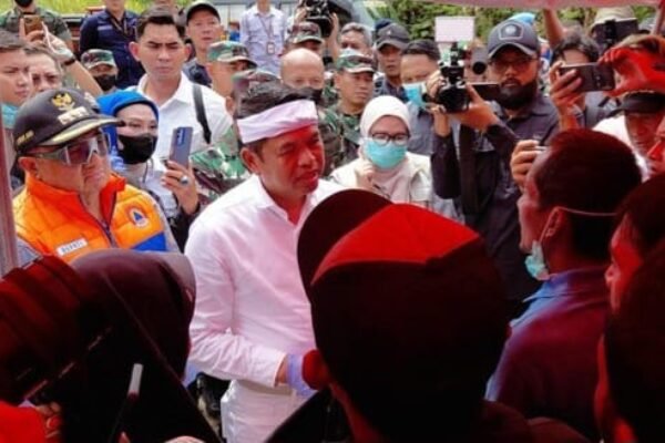 Kesaksian Warga Terkait Ledakan Amunisi di Garut: “Kami Bukan Pemulung, Kami Bekerja”