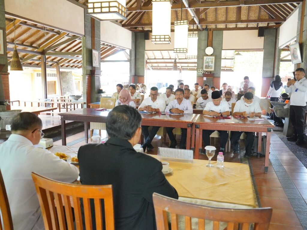 Garut Tetapkan Desa Tangguh Bersinar 2025, Bakesbangpol Tekankan Aksi Nyata Lawan Narkoba