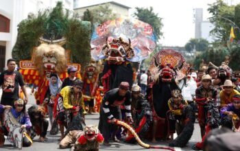 Light Cultuture Paradise Karnaval Budaya Surabaya