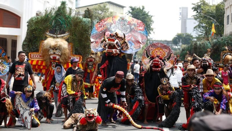 Light Cultuture Paradise Karnaval Budaya Surabaya