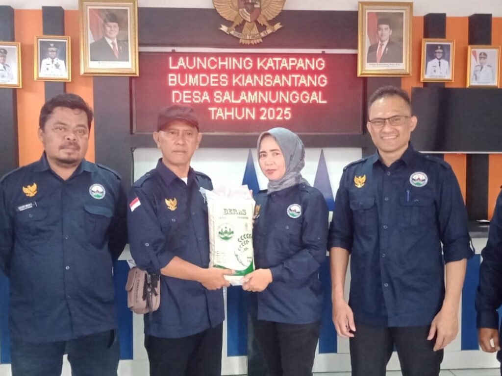 Bumdes Kiansantang Luncurkan Beras Lokal, Perkuat Program Ketahanan Pangan di Desa Salamnunggal