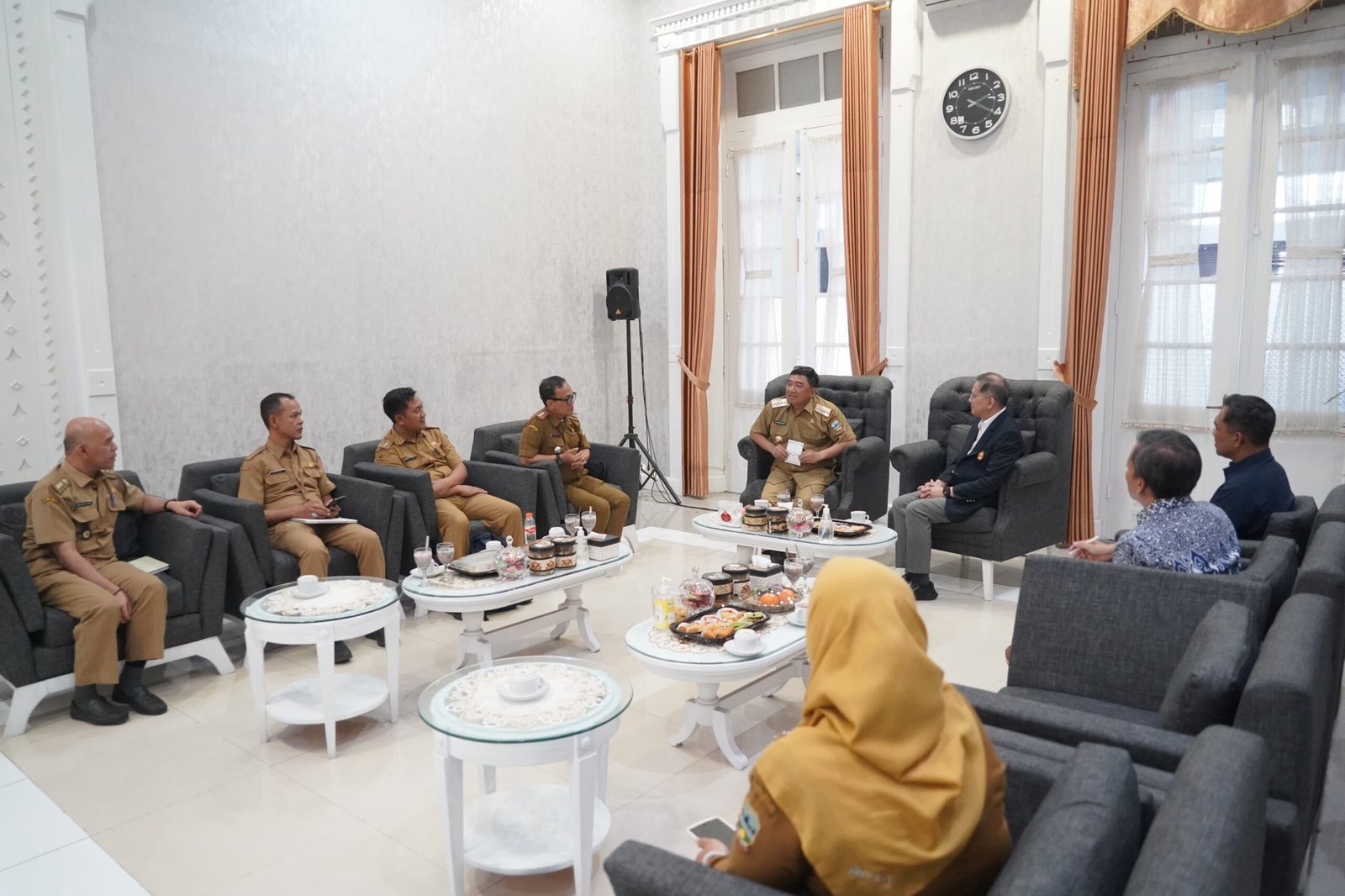 Atasi Beragam Masalah Daerah Terutama di Sektor Kesehatan