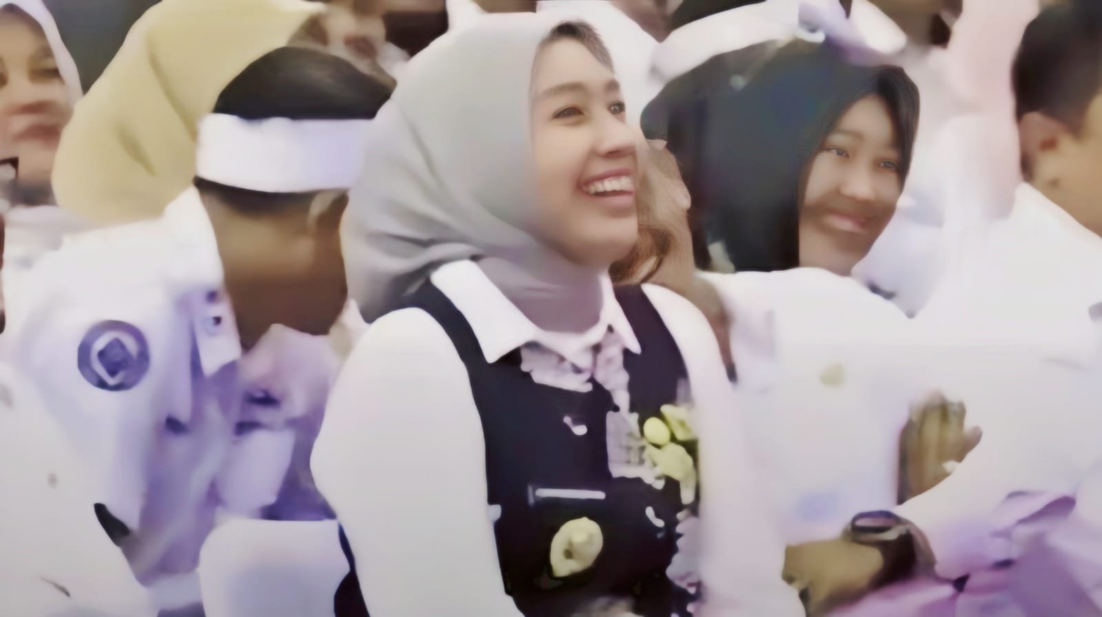 Celetukan Gubernur Dedi Mulyadi di Acara Resmi