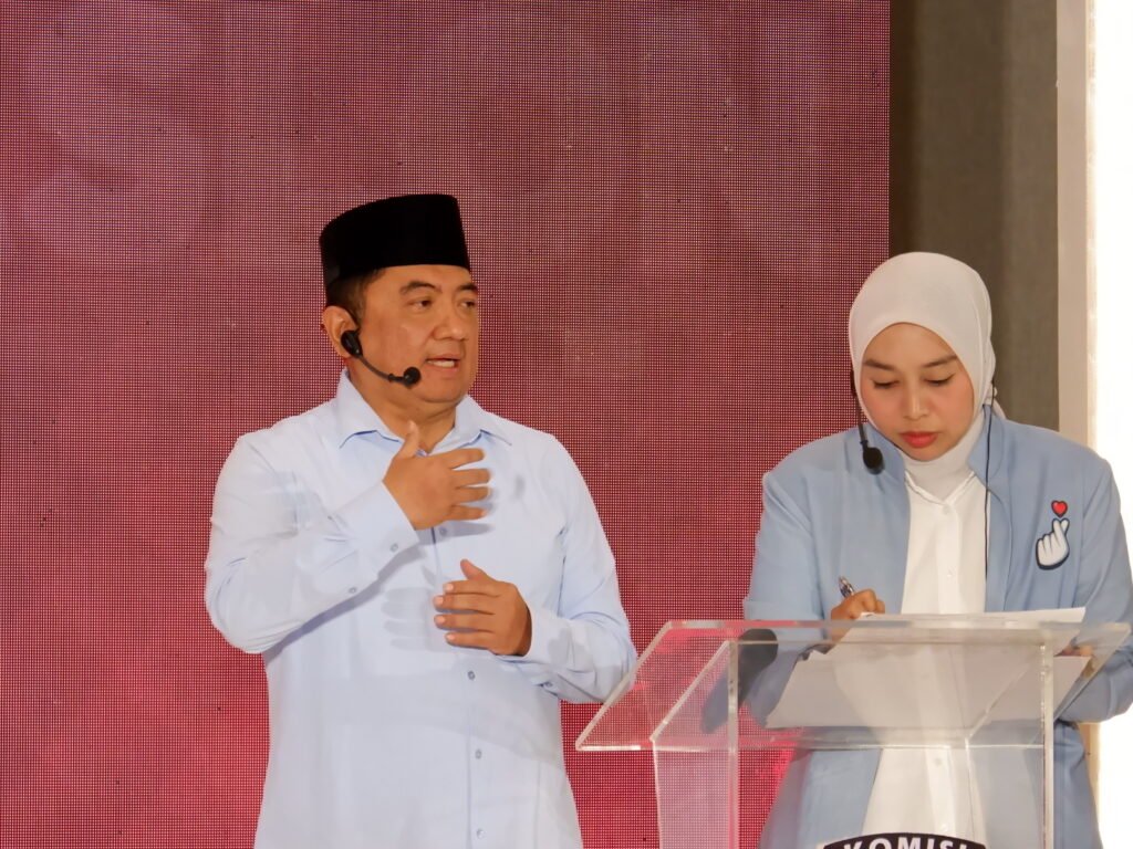 Bupati Garut Trah Pahlawan Nasional ini Memiliki Nama yang Sangat Cocok dan Sesuai Dengan Karakter Pemimpin Amanah