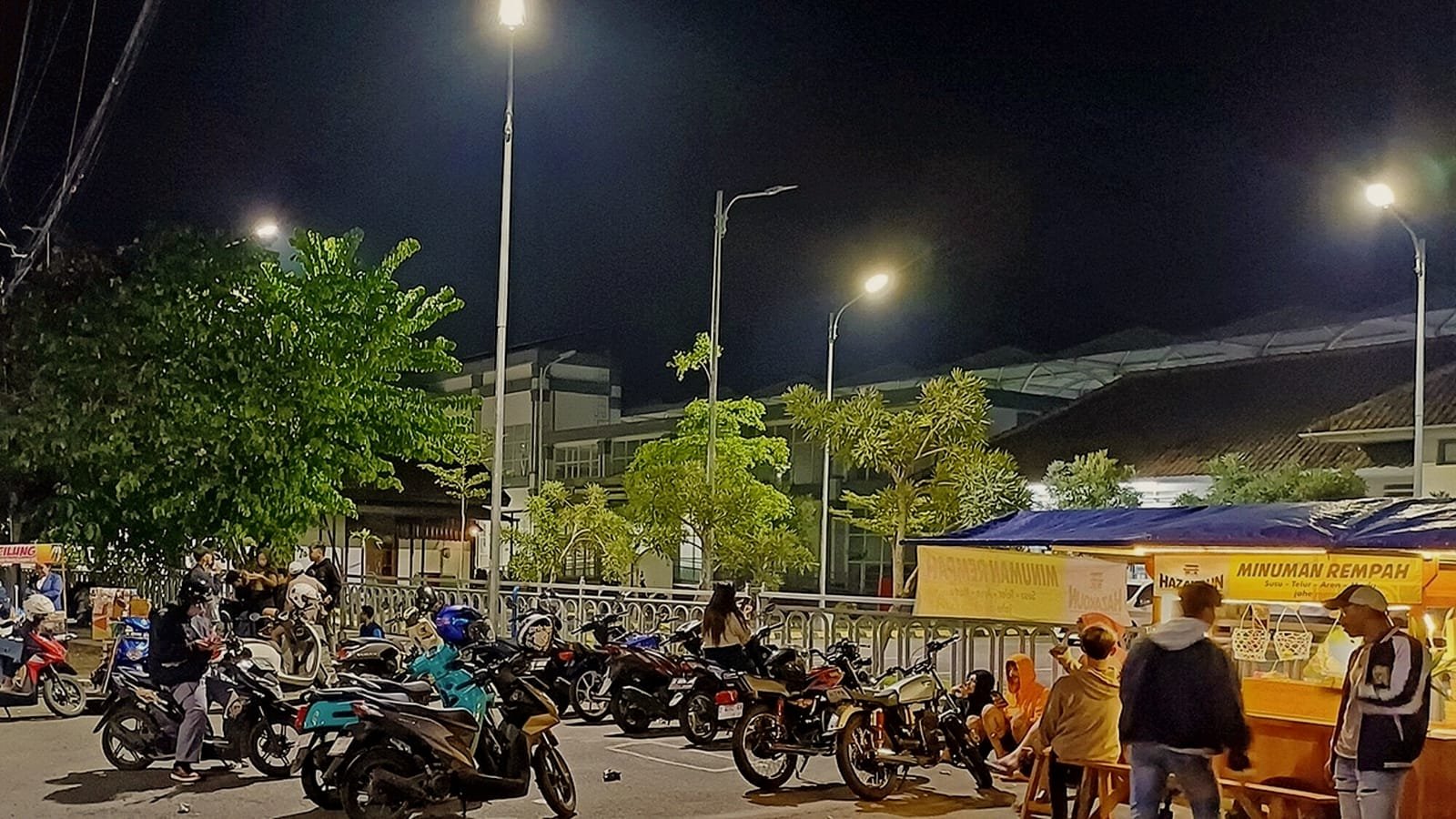 Ragam Kuliner Hadir di Depan Stasiun Garut, Rasa Bandung-Jogja