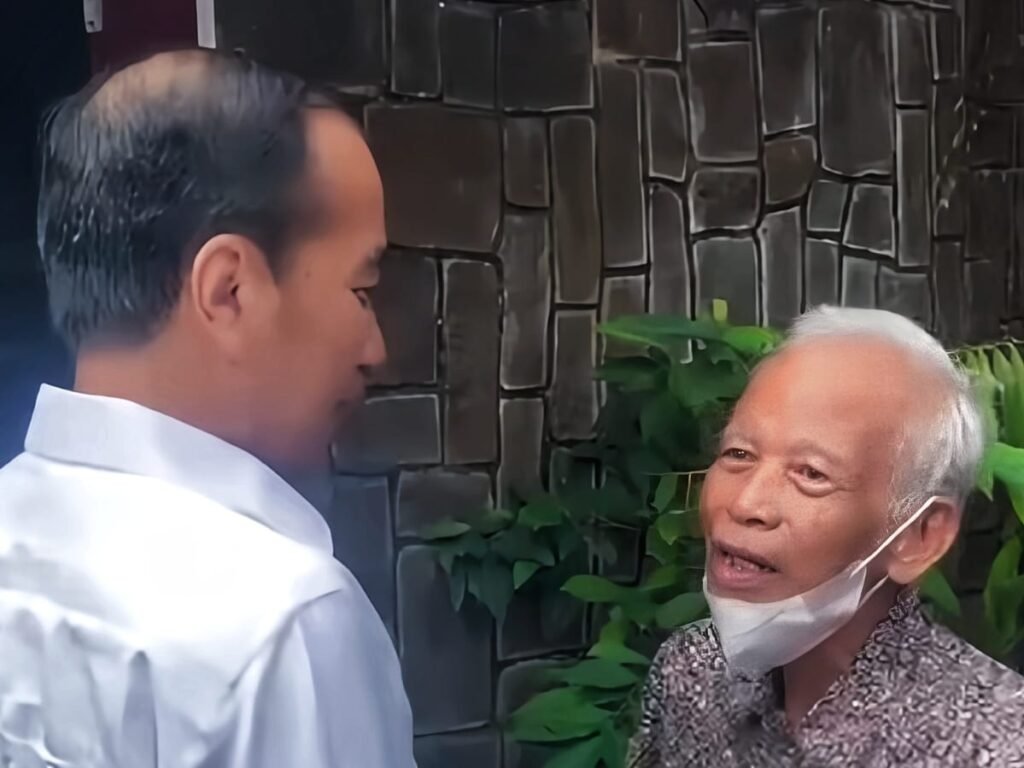 Jokowi Sambangi Dosen Pembimbing di UGM, Di Tengah Isu Ijazah Palsu, Ada Apa Gerangan?