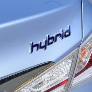 Kelebihan Mobil Hybrid, “Hemat Bahan Bakar Loh”