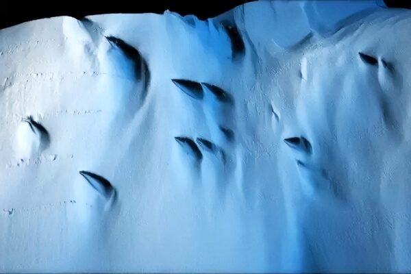 Kehancuran Bumi Sudah Dekat, Peneliti Menemukan Struktur Misterius di Bawah Es Antartika