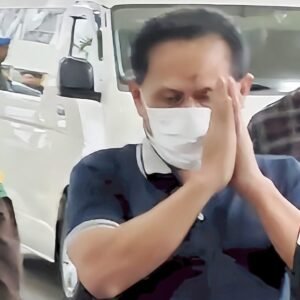 Mantan Ketua PN Surabaya Didakwa Terima Suap Rp21,9 Miliar dan Mata Uang Asing