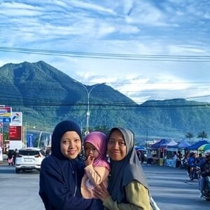 JA Jalan Ibrahim Adjie, Spot Favorit untuk Menikmati Megahnya Gunung Guntur