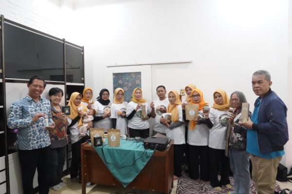 Upaya KTB UKM Desa Cibodas Tingkatan Ekonomi Lewat Produk Unggulan dan Pemberdayaan Masyarakat