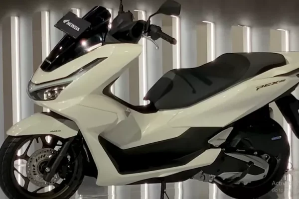 Ini Kelebihan Honda PCX Hybrid, Diantaranya Irit Bahan Bakar