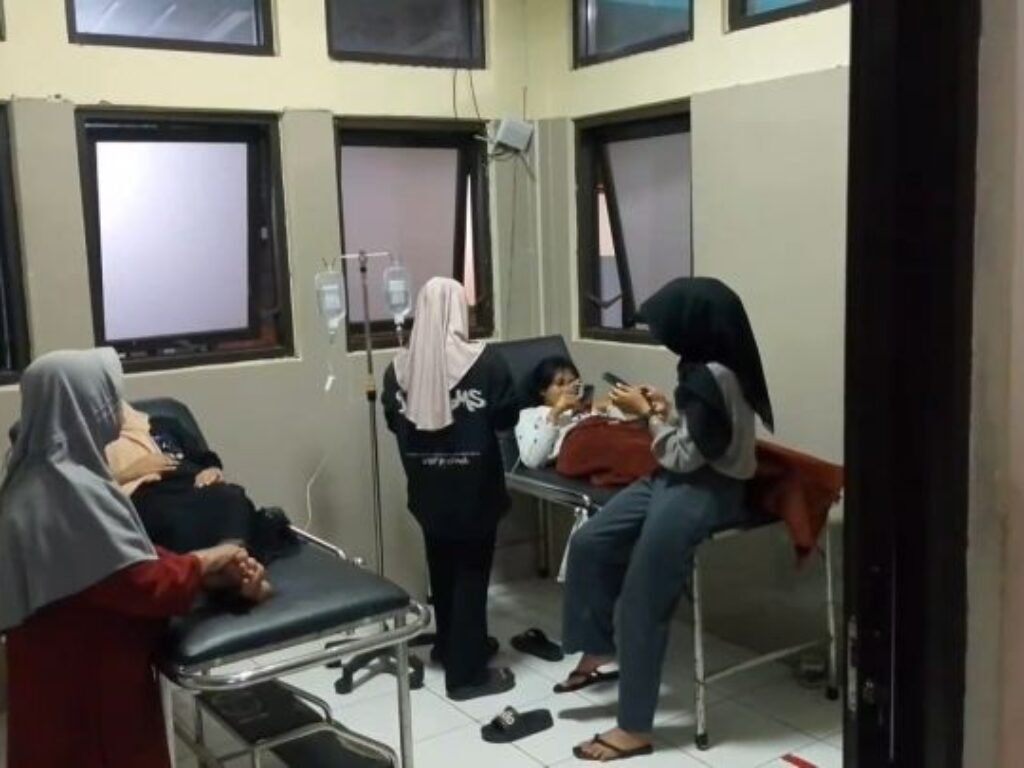 Kasus Dugaan Keracunan MBG di Rajapolah Tasikmalaya Bertambah, Seorang Guru Terkena, Korban Alami Mual, Muntah, dan Diare