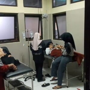 Kasus Dugaan Keracunan MBG di Rajapolah Tasikmalaya Bertambah, Seorang Guru Terkena, Korban Alami Mual, Muntah, dan Diare