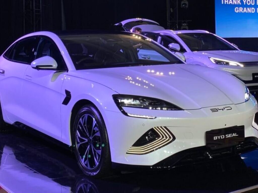 6 Mobil Listrik BYD Yang Wajib Kamu Tahu, “Canggih, Irit, dan Ramah Lingkungan”