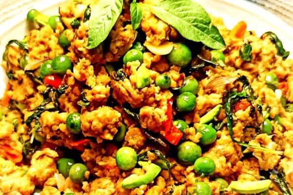 Makanan Khas Sunda yang Wajib Dicobain, Bro & Sis! Ulukutek Leunca